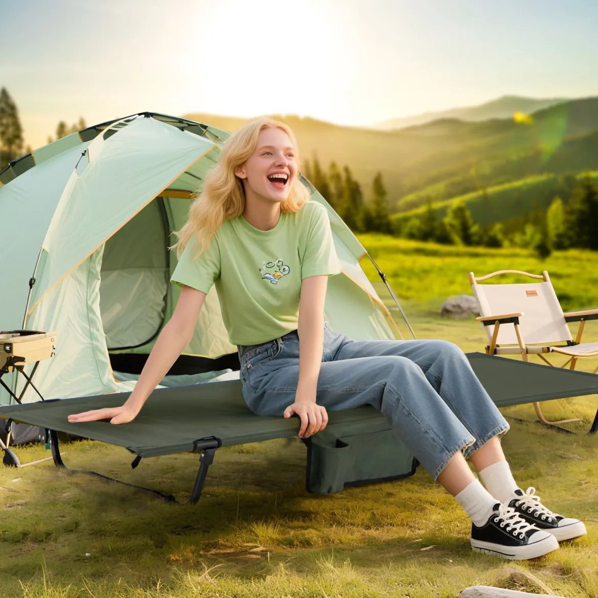 Ultraleichtes Feldbett Campingbett mit Seitentasche Tragbares Klappbett 150 kg Tragkraft Grün