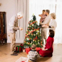 Weihnachtsbaum Künstlicher Tannenbaum Christbaum mit Metallständer 150-240 cm Grün