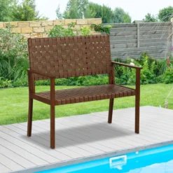 Wetterfeste Gartenbank aus Holz mit Rückenlehne & Armlehne & Handgewebtem Kunstleder Parkbank